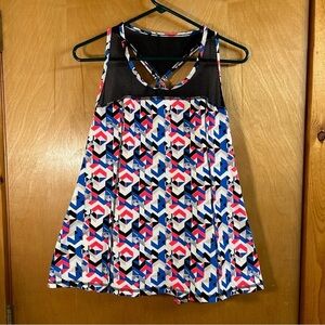 NWT Women’s Livi Active workout tank top Size 14/16